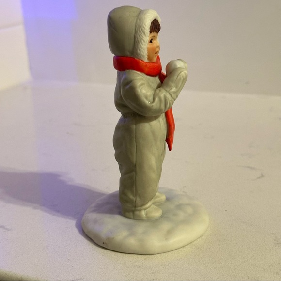 Pemberton & Oakes Zolan's Children Winter Angel Figurine, Limited Edition, 1984 - Picture 4 of 7